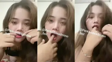 Gadis Biduan Bella Cantik Pasrah Goyang Hotel poster