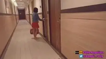 Gadis Cantik Pasrah Goyang Kasur Hotel Sepi poster