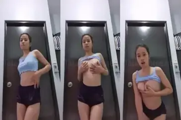 ABG Indo Pap Memek Basah Buat Ayang Ngaceng