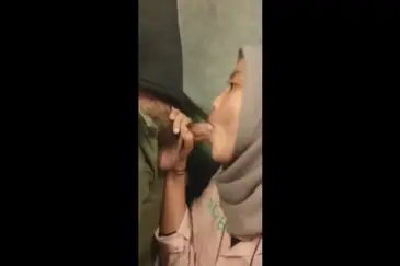 Bokep Indo Hijab Diminta Puasin Pasangan Sebelum Tidur Lumer